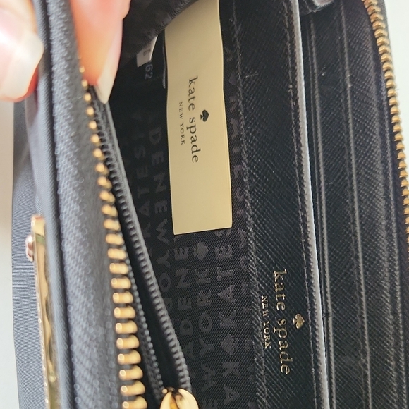 Kate Spade Black Zip-Around Wallet - Picture 4 of 5
